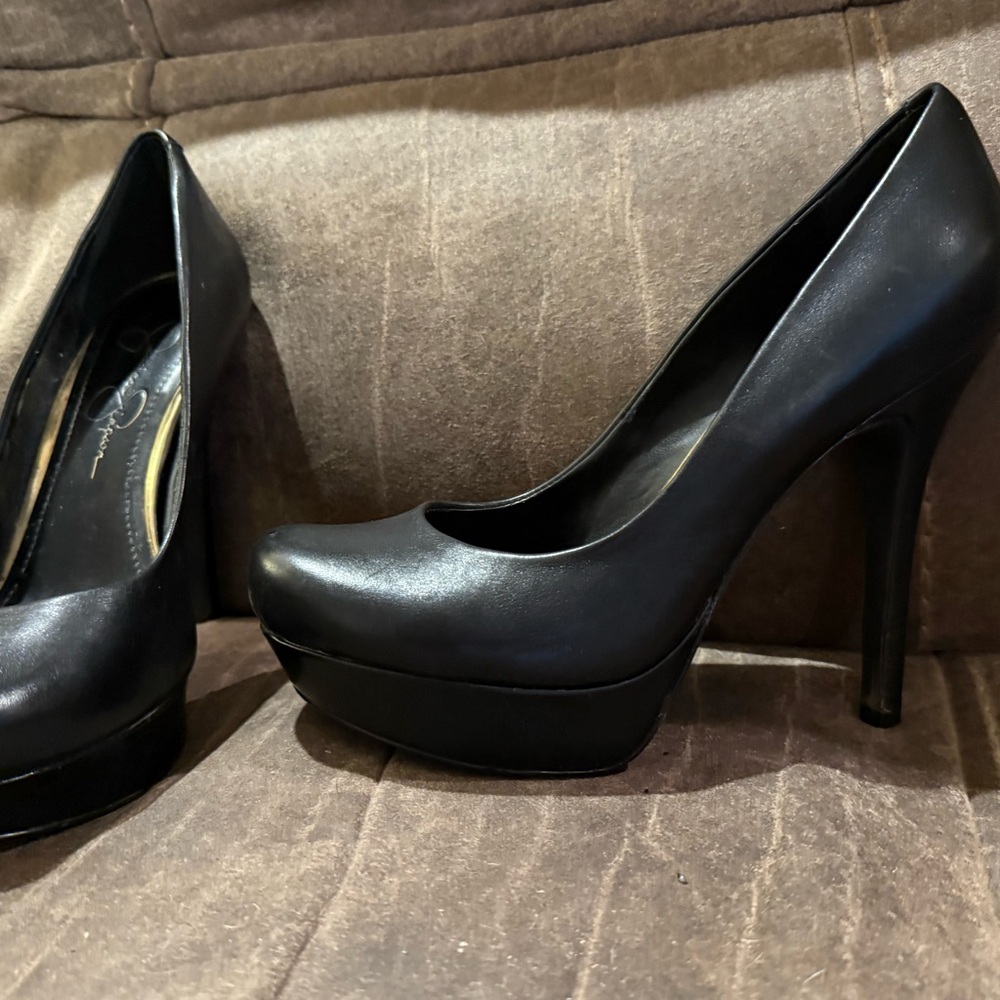 Jessica Simpson Black Platform Heels